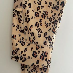 Leopard/Cheetah Print Fabletics Powerhold Leggings
